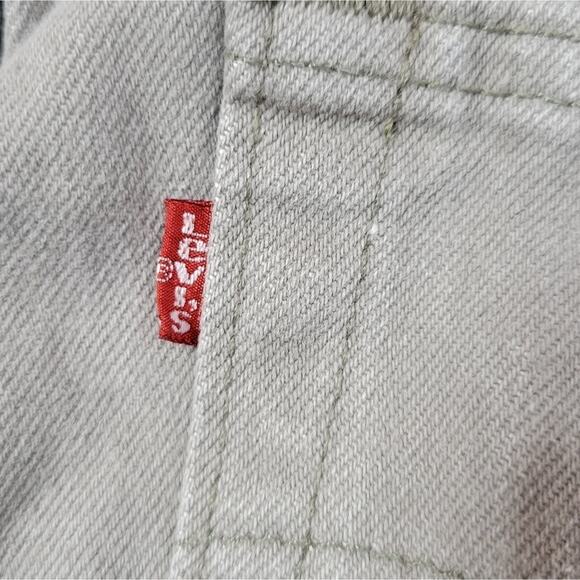 VTG 1995 Levi 551 Gray Cut Off Shorts, size 14 (31" waist) - Picture 5 of 9